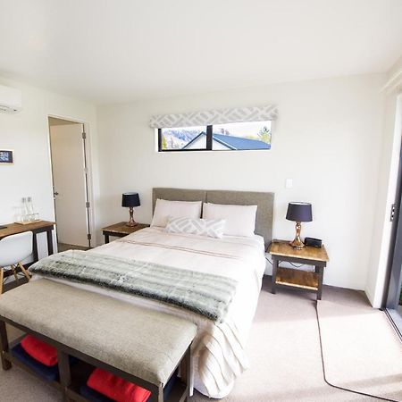 Copper Beech Wanaka - Luxury Accommodation Extérieur photo
